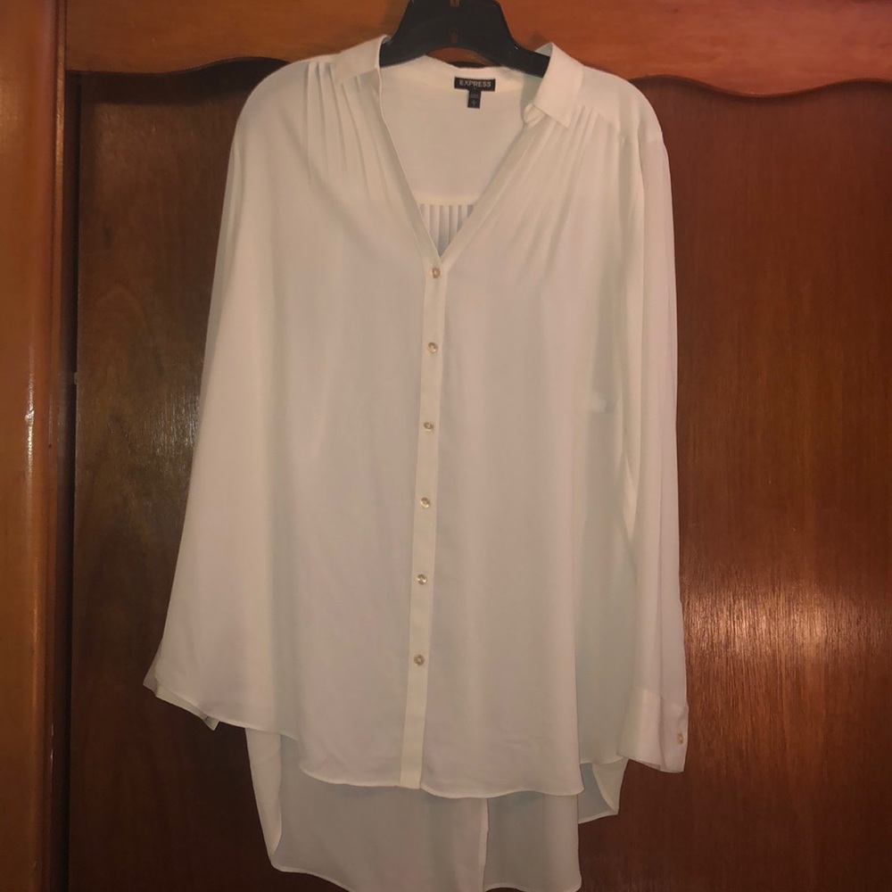 Button up, high low, flutter back